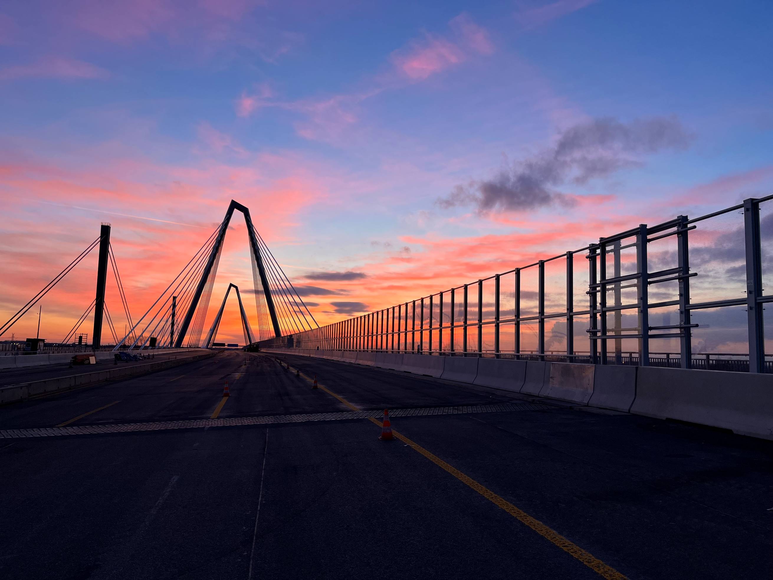 AWK errichtet beeindruckende Lärmschutzwände im Raum Köln-Niehl und Leverkusen-West
