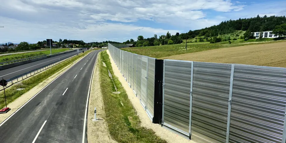 Das Projekt für den ARGE B33n Tunnel Röhrenberg Straßenbau wurde Ende 2023 durch Bongard & Lind erfolgreich akquiriert. 